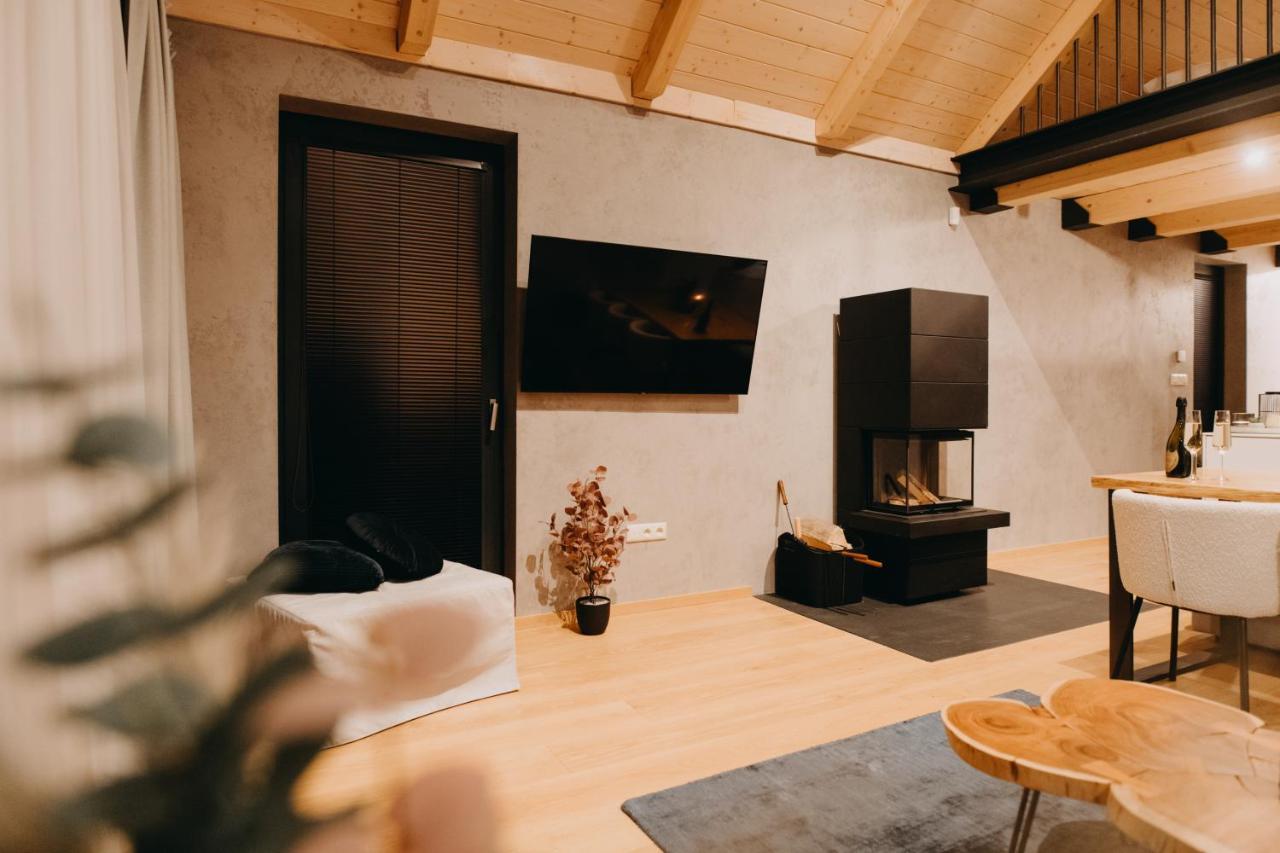 Skri Chalets Lipótszentmiklós Kültér fotó